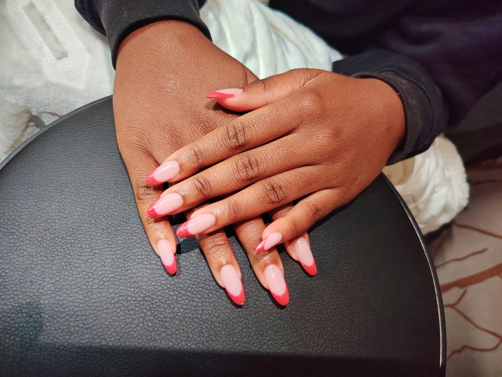 Lashes and nails styling